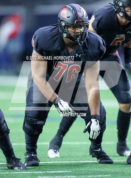 Thumbnail 3 in Terrell vs. Melissa (UIL 5A Regional Semi-Finals) photogallery.