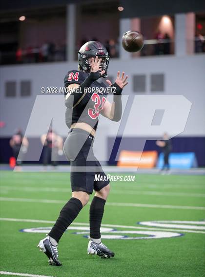 Thumbnail 1 in Terrell vs. Melissa (UIL 5A Regional Semi-Finals) photogallery.