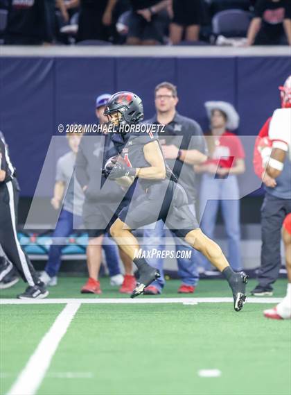 Thumbnail 1 in Terrell vs. Melissa (UIL 5A Regional Semi-Finals) photogallery.