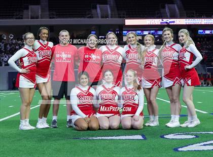 Thumbnail 3 in Terrell vs. Melissa (UIL 5A Regional Semi-Finals) photogallery.