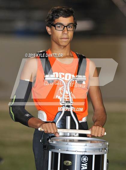 Thumbnail 3 in Leonard vs. Nocona (UIL 3A Division 2 Region 2 bi-district) photogallery.