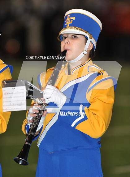 Thumbnail 2 in Leonard vs. Nocona (UIL 3A Division 2 Region 2 bi-district) photogallery.