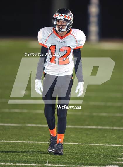 Thumbnail 3 in Leonard vs. Nocona (UIL 3A Division 2 Region 2 bi-district) photogallery.