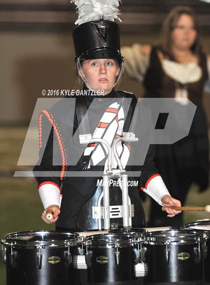 Thumbnail 2 in Leonard vs. Nocona (UIL 3A Division 2 Region 2 bi-district) photogallery.