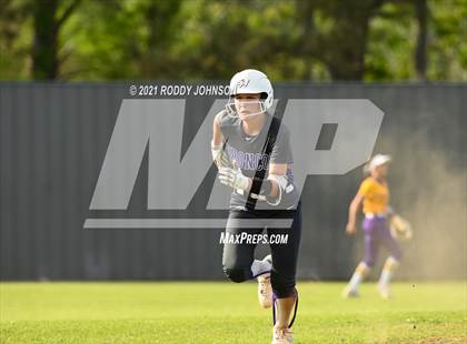 Thumbnail 2 in Sam Houston @ South Beauregard photogallery.