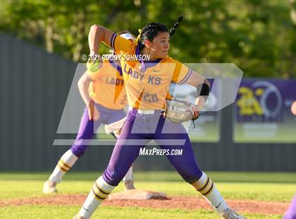 Thumbnail 1 in Sam Houston @ South Beauregard photogallery.