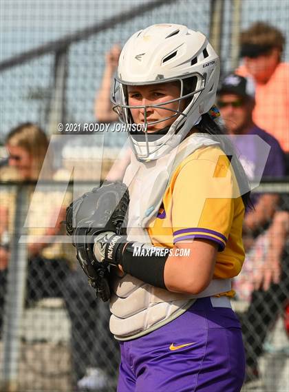 Thumbnail 3 in Sam Houston @ South Beauregard photogallery.