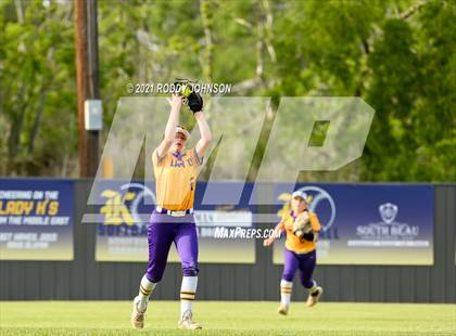 Thumbnail 2 in Sam Houston @ South Beauregard photogallery.