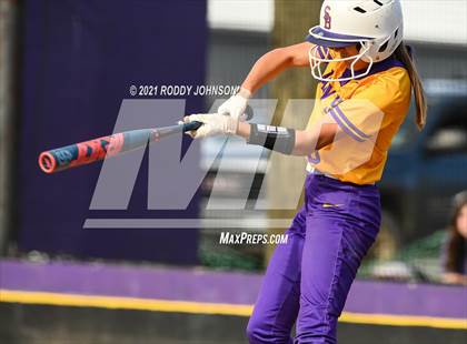 Thumbnail 2 in Sam Houston @ South Beauregard photogallery.