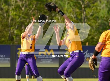 Thumbnail 1 in Sam Houston @ South Beauregard photogallery.