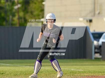 Thumbnail 2 in Sam Houston @ South Beauregard photogallery.
