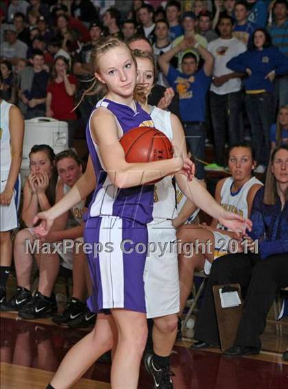 Thumbnail 1 in Anderson vs. Lassen (CIF NS D4 Final) photogallery.