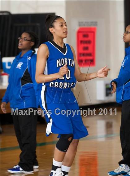 Thumbnail 2 in North Crowley vs The Woodlands (McDonald's Texas Invitational) photogallery.