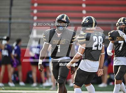 Thumbnail 2 in Rumson-Fair Haven vs Toms River North (Rumble on the Raritan) photogallery.