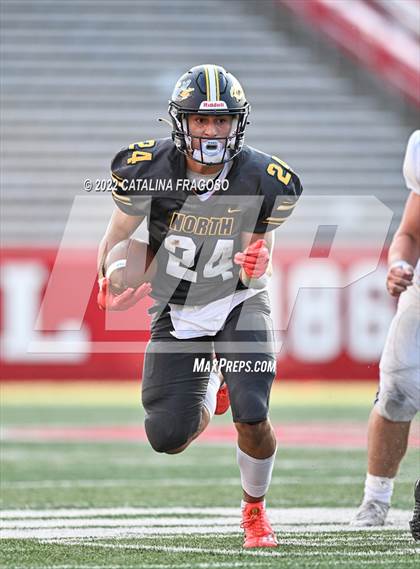 Thumbnail 2 in Rumson-Fair Haven vs Toms River North (Rumble on the Raritan) photogallery.