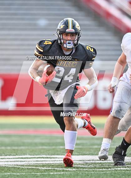 Thumbnail 1 in Rumson-Fair Haven vs Toms River North (Rumble on the Raritan) photogallery.