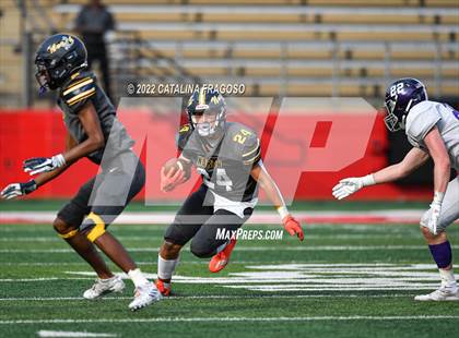 Thumbnail 2 in Rumson-Fair Haven vs Toms River North (Rumble on the Raritan) photogallery.