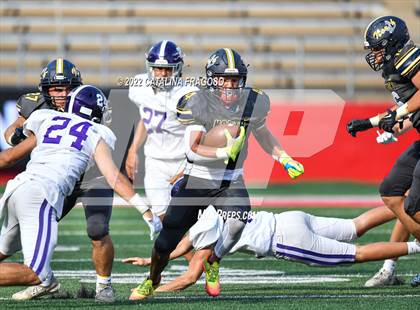 Thumbnail 3 in Rumson-Fair Haven vs Toms River North (Rumble on the Raritan) photogallery.