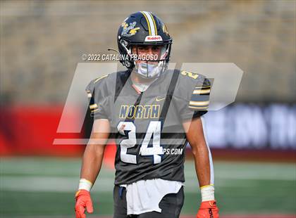 Thumbnail 2 in Rumson-Fair Haven vs Toms River North (Rumble on the Raritan) photogallery.