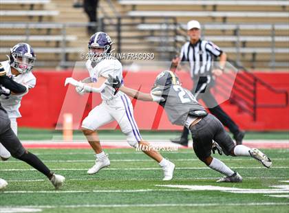 Thumbnail 2 in Rumson-Fair Haven vs Toms River North (Rumble on the Raritan) photogallery.