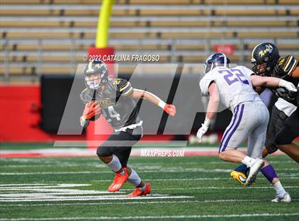 Thumbnail 3 in Rumson-Fair Haven vs Toms River North (Rumble on the Raritan) photogallery.