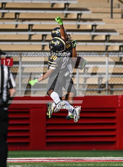 Thumbnail 1 in Rumson-Fair Haven vs Toms River North (Rumble on the Raritan) photogallery.