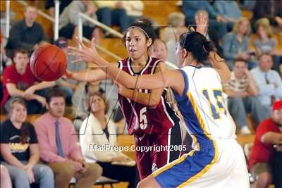 Thumbnail 1 in Woodland Chr. vs Sac. Waldorf (Sec. Semifinal) photogallery.