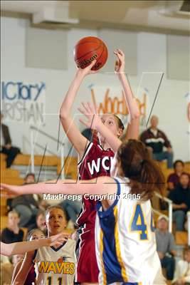 Thumbnail 3 in Woodland Chr. vs Sac. Waldorf (Sec. Semifinal) photogallery.