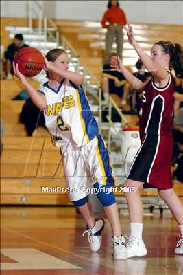Thumbnail 1 in Woodland Chr. vs Sac. Waldorf (Sec. Semifinal) photogallery.