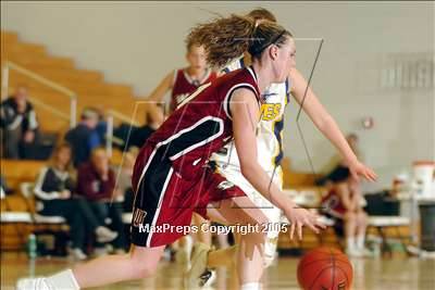 Thumbnail 1 in Woodland Chr. vs Sac. Waldorf (Sec. Semifinal) photogallery.