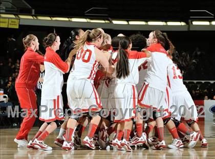 Thumbnail 2 in Brea Olinda vs. Mater Dei (CIF SS D1AA Final) photogallery.