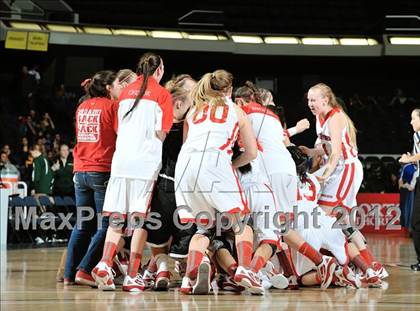 Thumbnail 3 in Brea Olinda vs. Mater Dei (CIF SS D1AA Final) photogallery.