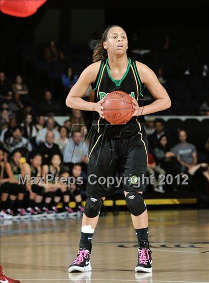 Thumbnail 2 in Brea Olinda vs. Mater Dei (CIF SS D1AA Final) photogallery.