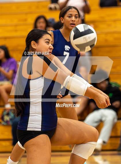 Thumbnail 2 in Davis Sr. @ Franklin photogallery.