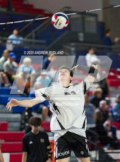 Thumbnail 2 in Regis Groff vs. Pueblo South (CHSAA 4A Semifinal) photogallery.
