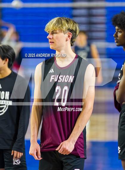 Thumbnail 1 in Regis Groff vs. Pueblo South (CHSAA 4A Semifinal) photogallery.