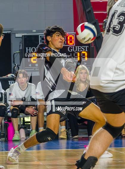 Thumbnail 1 in Regis Groff vs. Pueblo South (CHSAA 4A Semifinal) photogallery.