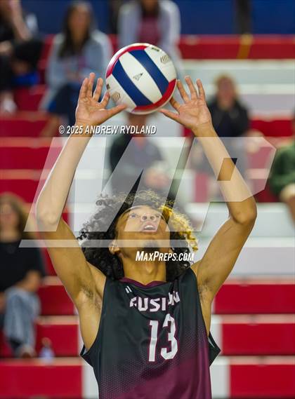 Thumbnail 3 in Regis Groff vs. Pueblo South (CHSAA 4A Semifinal) photogallery.