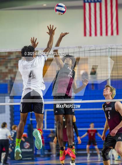 Thumbnail 3 in Regis Groff vs. Pueblo South (CHSAA 4A Semifinal) photogallery.