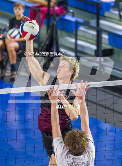 Thumbnail 3 in Regis Groff vs. Pueblo South (CHSAA 4A Semifinal) photogallery.