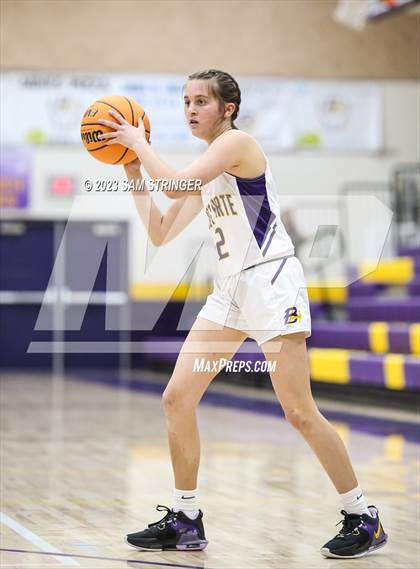 Thumbnail 3 in Bret Harte vs. Ripon Christian (CIF SJS D5 Quarterfinal) photogallery.