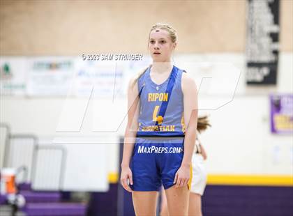 Thumbnail 2 in Bret Harte vs. Ripon Christian (CIF SJS D5 Quarterfinal) photogallery.