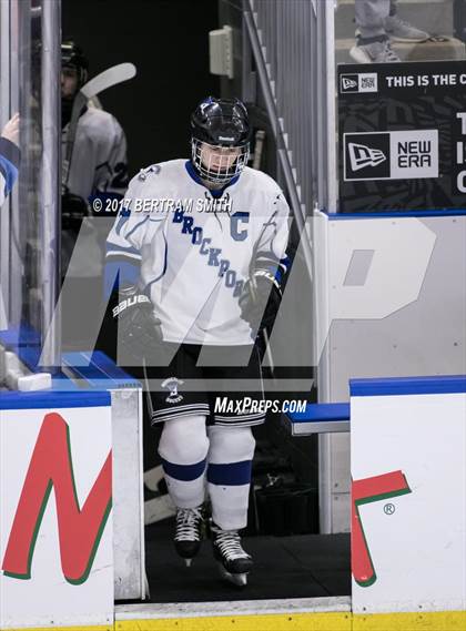 Thumbnail 3 in Pelham Memorial vs. Brockport (NYSPHSAA Division 2 Semifinal) photogallery.