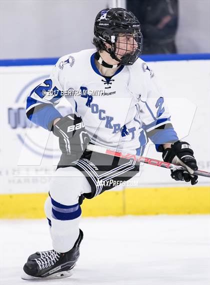 Thumbnail 2 in Pelham Memorial vs. Brockport (NYSPHSAA Division 2 Semifinal) photogallery.