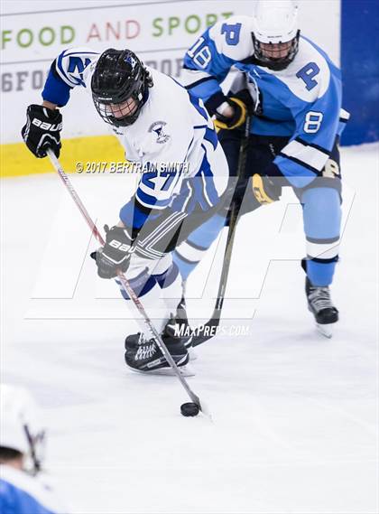 Thumbnail 2 in Pelham Memorial vs. Brockport (NYSPHSAA Division 2 Semifinal) photogallery.