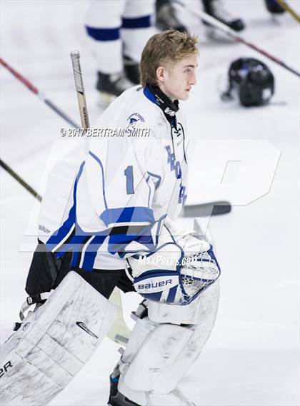 Thumbnail 3 in Pelham Memorial vs. Brockport (NYSPHSAA Division 2 Semifinal) photogallery.
