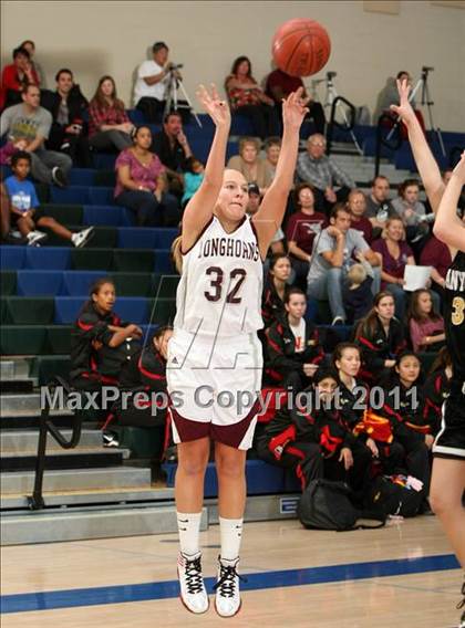 Thumbnail 3 in Canyon vs. Rancho Buena Vista (So Cal Holiday Prep Classic) photogallery.