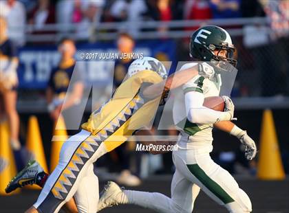 Thumbnail 2 in Eagle @ Meridian photogallery.
