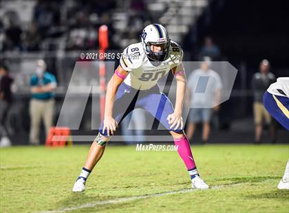 Thumbnail 2 in Cuthbertson @ Porter Ridge photogallery.
