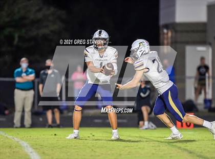 Thumbnail 1 in Cuthbertson @ Porter Ridge photogallery.